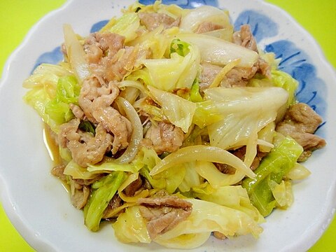 キャベツと豚肉玉ねぎの蒸し煮